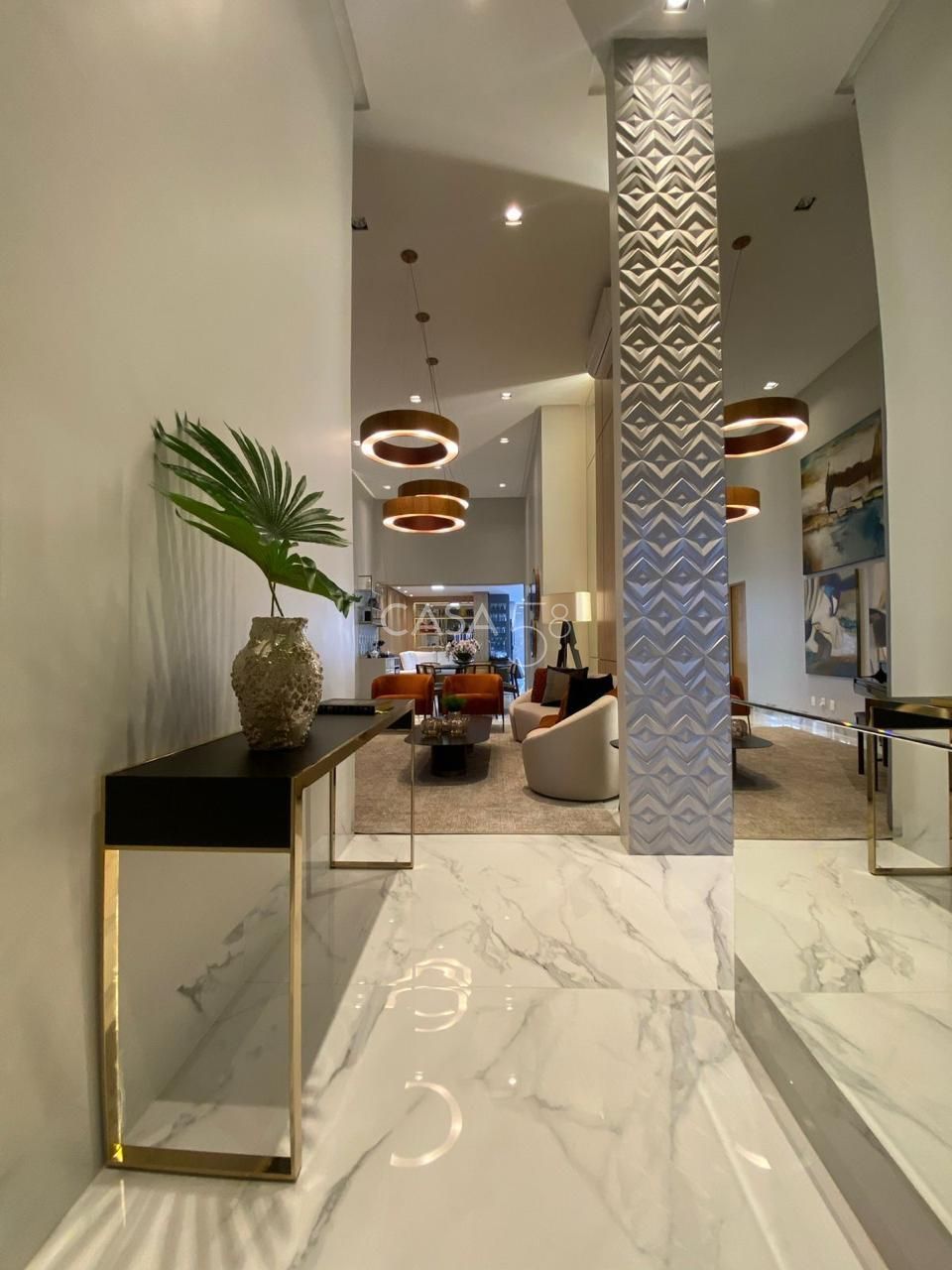 Casa Térrea de Alto Padrão no Jardins Verona – Goiânia/GO | 4 Suítes, Piscina