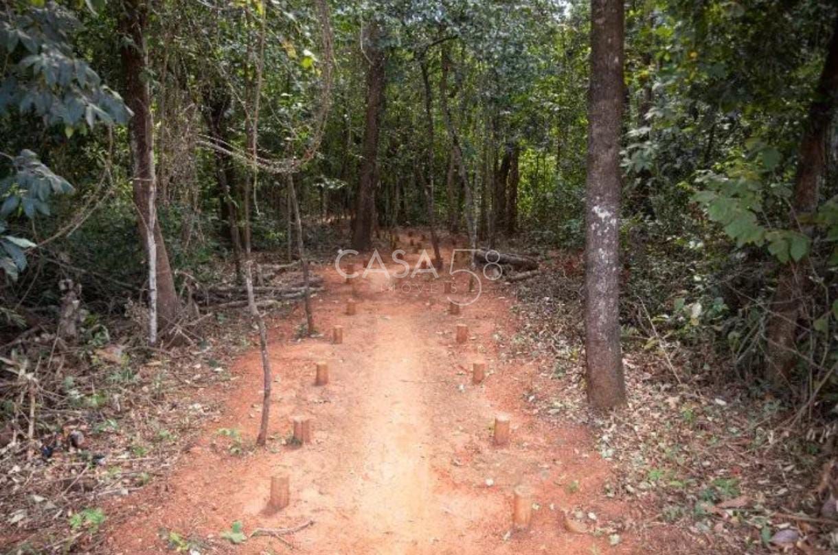 Lote à venda no Jardins França – 436,57m², parte alta do condomínio