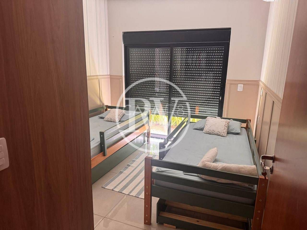 Casa Térrea de Alto Padrão à Venda no Jardim América, 5 Suítes 505m² de Terreno