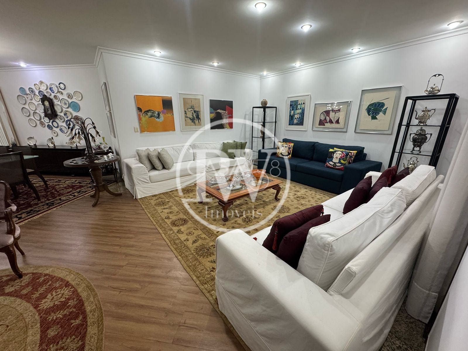 Apartamento à Venda no Setor Bueno – Goiânia | 313 m² | 4 Quartos | 2 Suítes