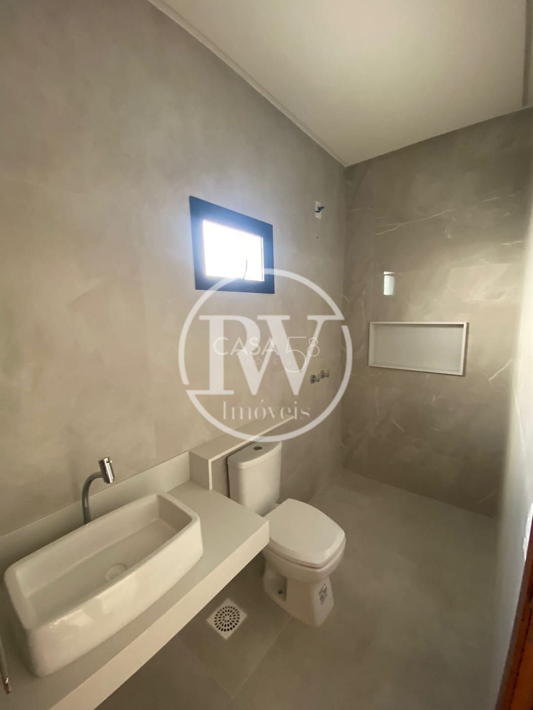 Casa à venda, Jardins Bolonha, Senador Canedo, GO