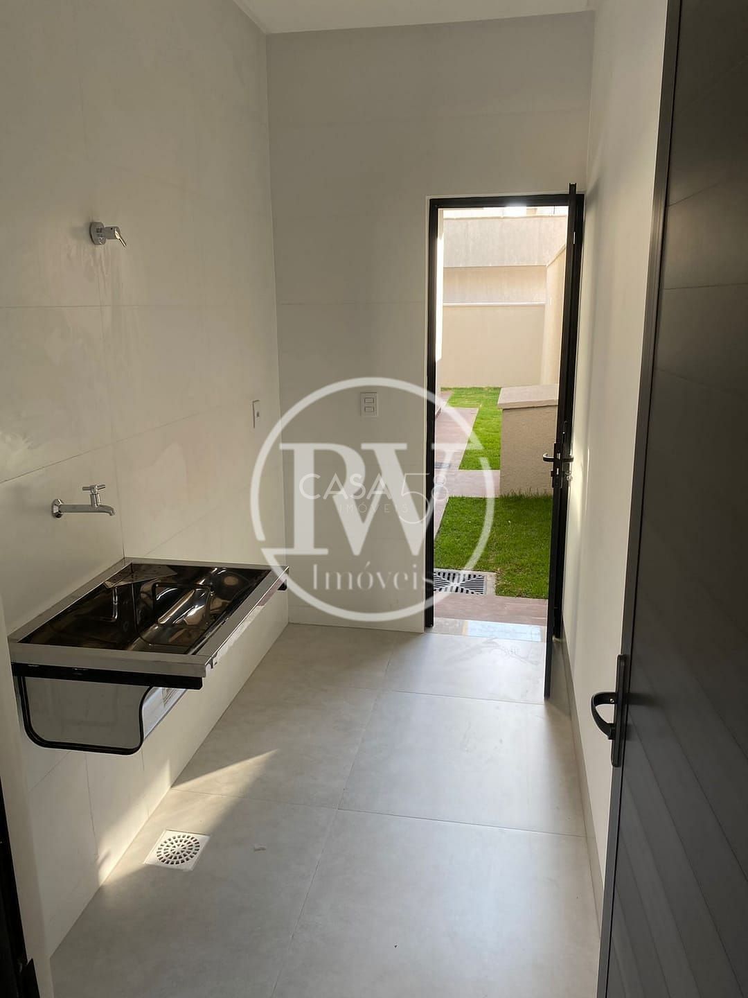 Casa à venda, Jardins Bolonha, Senador Canedo, GO