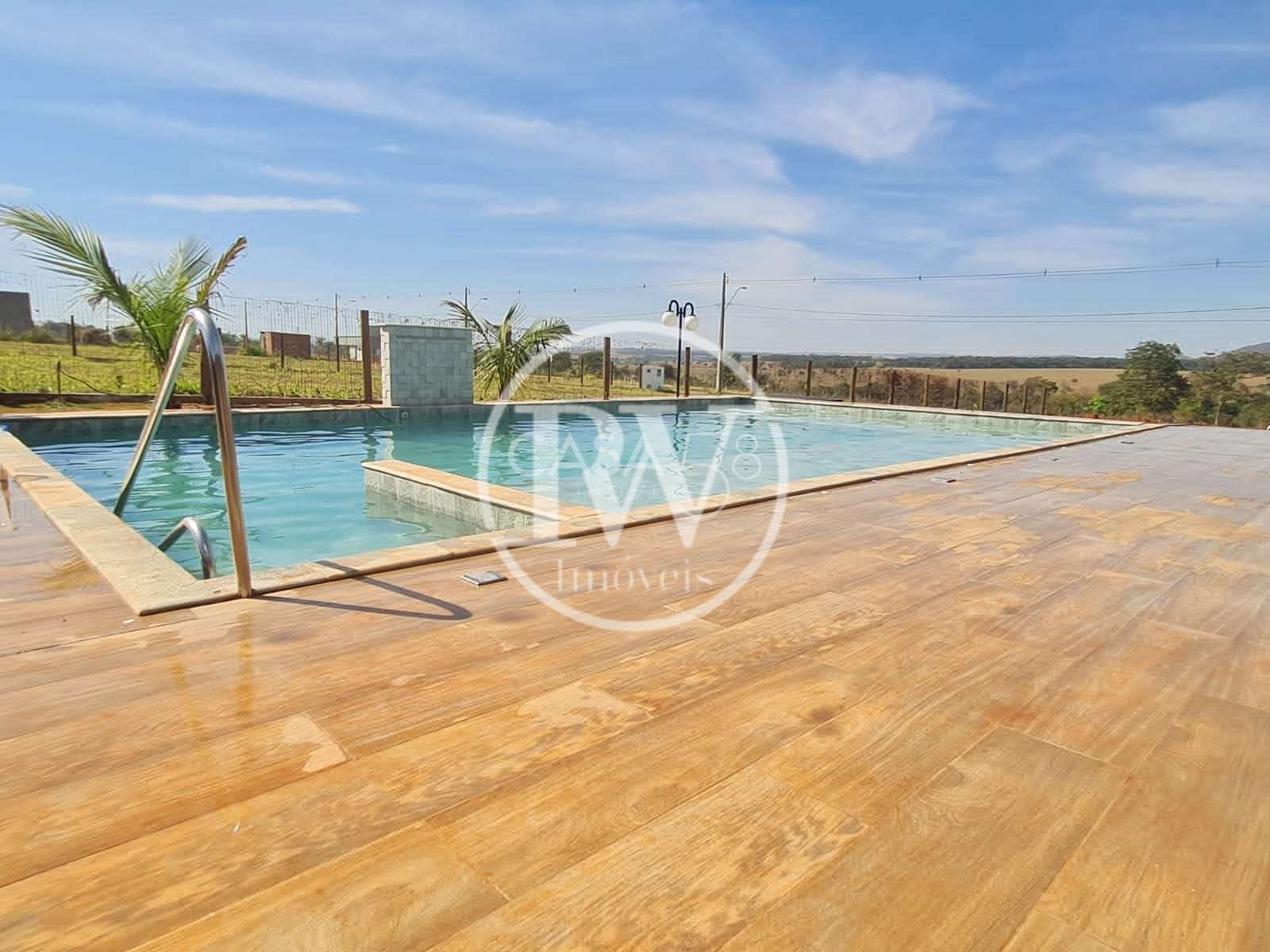 Casa em Condomínio Fechado à Venda – 6 Suítes – 430 m² Construídos – 1.500 m²