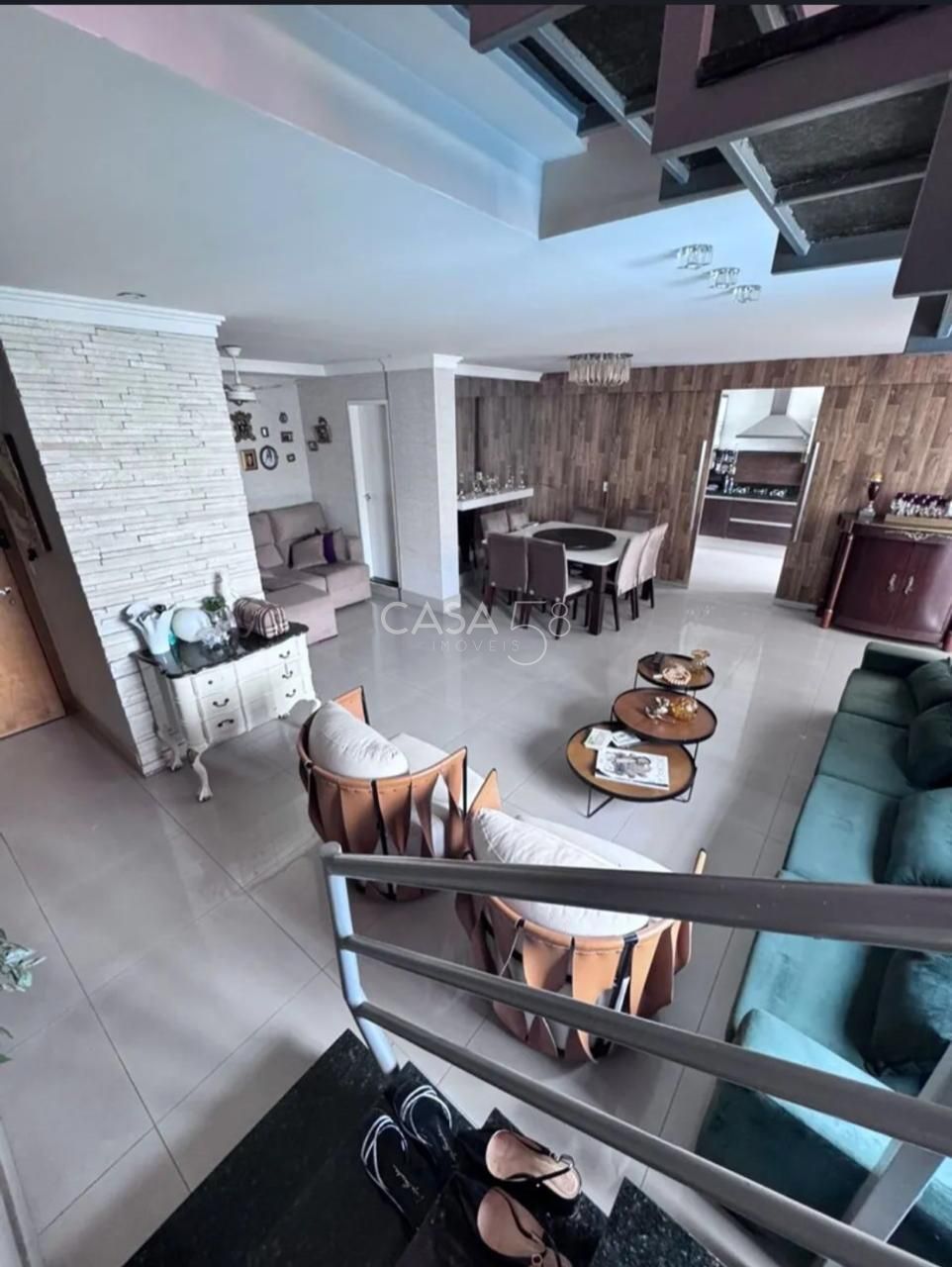 Cobertura Alto Padrão a venda - 160m²| 3 Suítes| Ofurô | Setor Bueno – Goiania