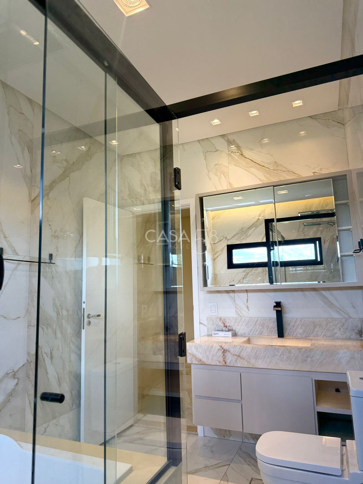 Casa de Luxo à Venda – Condomínio Villaggio Baiocchi | Goiânia