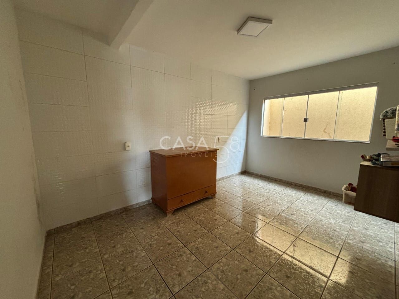 Casa Sobrado, 6 Quartos com closet proximo ao Shoppyng Passeio das Aguas em Goiâ