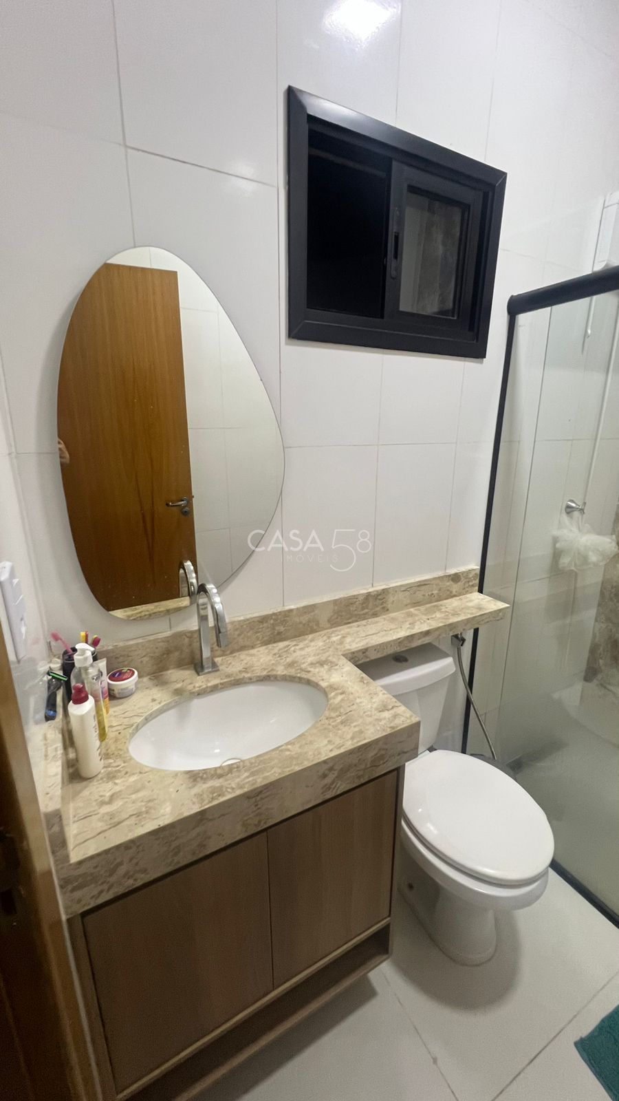 Casa moderna e aconchegante à venda no Jardim Novo Mundo – Goiânia