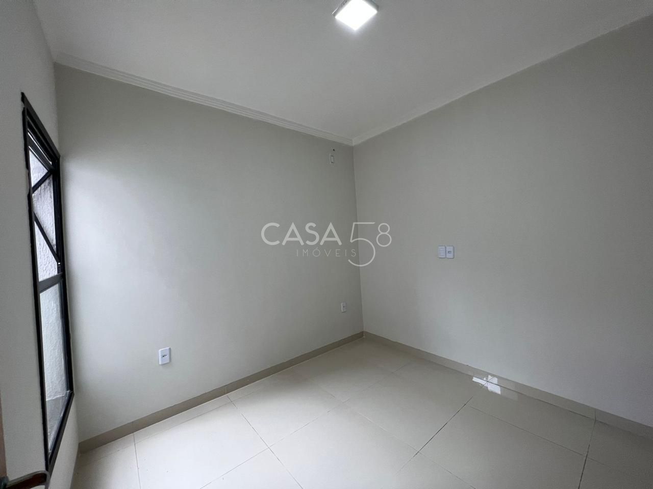 Casa moderna e aconchegante à venda no Jardim Novo Mundo – Goiânia