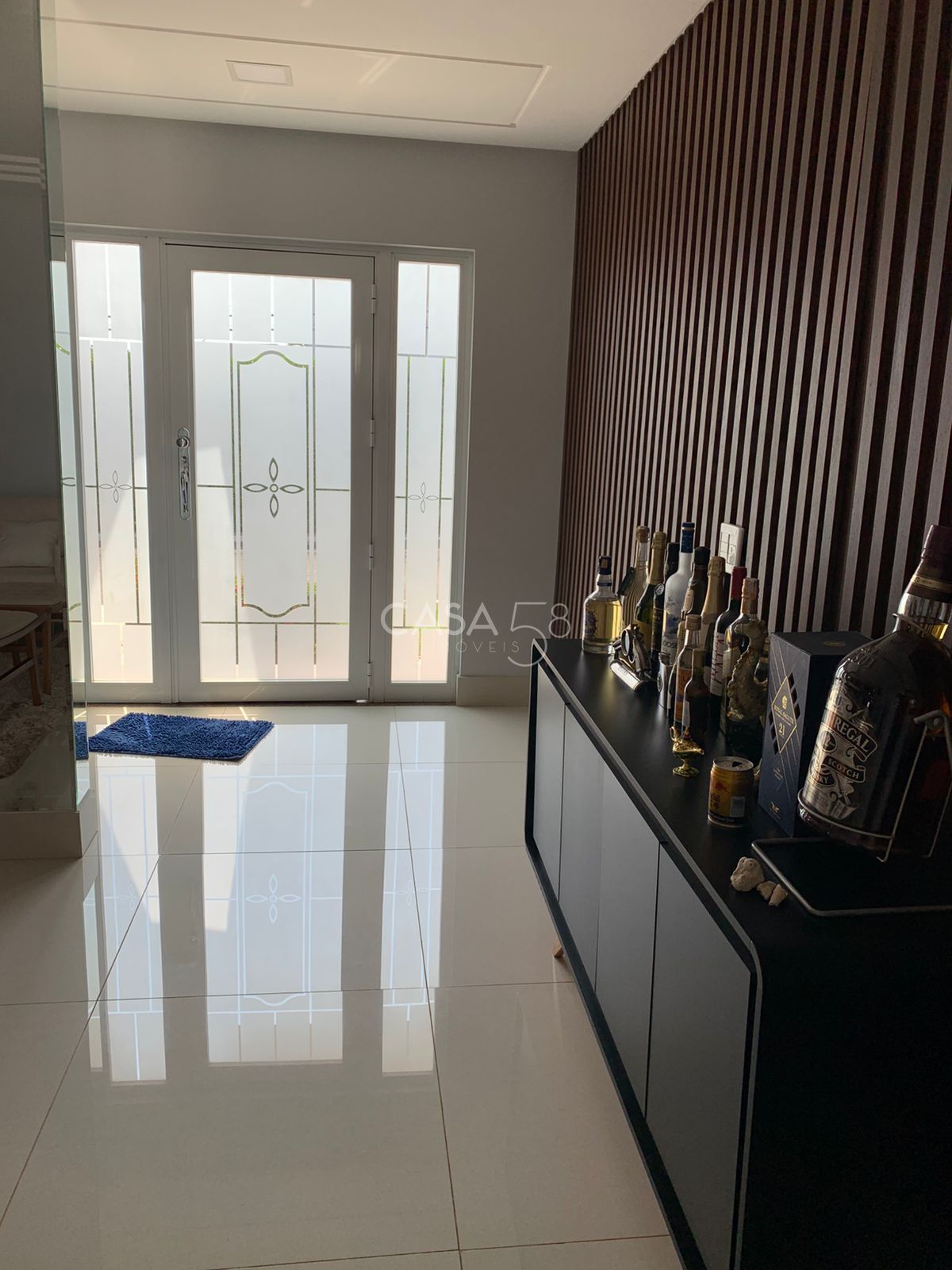 Sobrado de Esquina à Venda no Jardins Madri |3 suites| Piscina | – Goiânia/GO