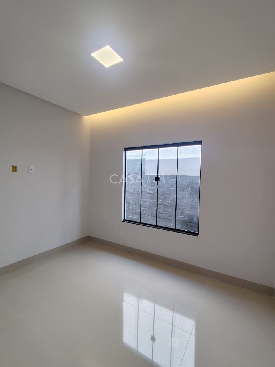 Casa Nova de Alto Padrão – 3 Quartos – Recanto do Bosque | Goiânia