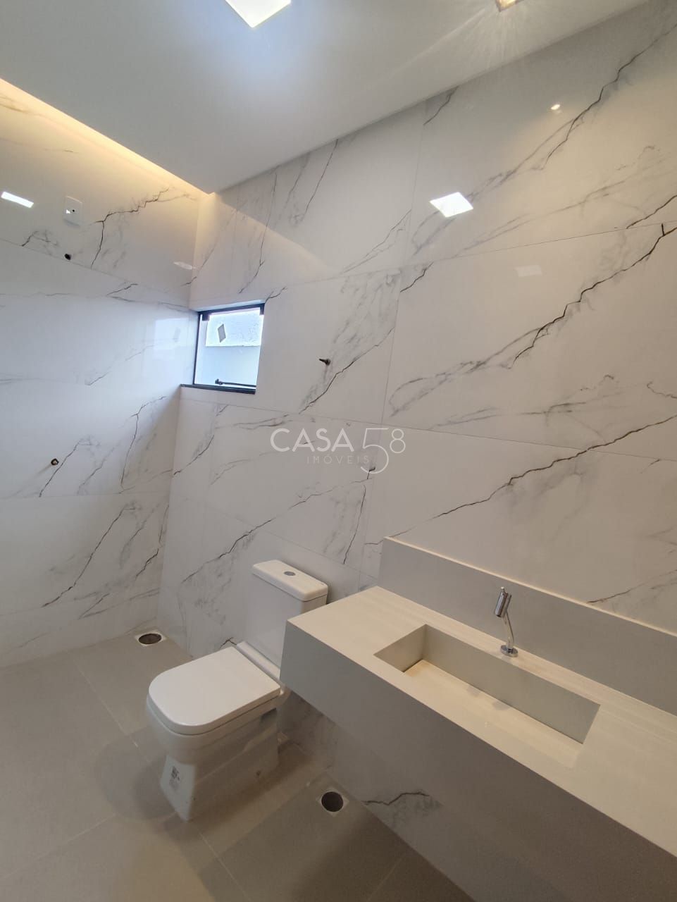 Casa Nova de Alto Padrão – 3 Quartos – Recanto do Bosque | Goiânia