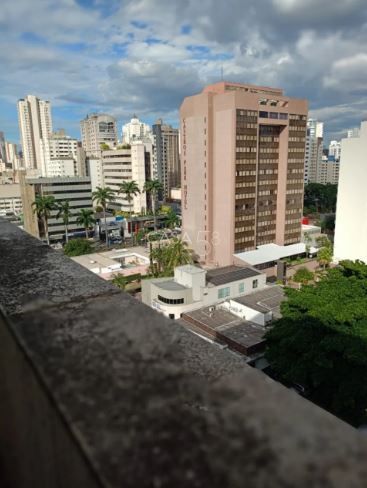 Prédio Comercial de Alto Padrão — 98% Concluído, Pronto para Lucrar.