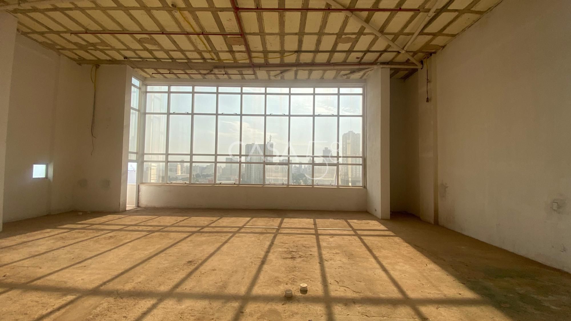 Prédio Comercial de Alto Padrão — 98% Concluído, Pronto para Lucrar.