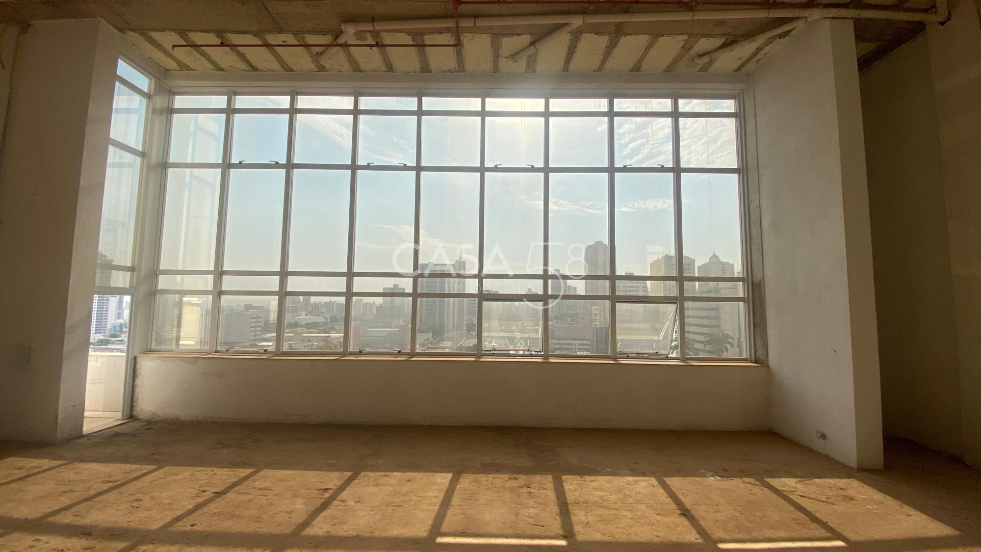 Prédio Comercial de Alto Padrão — 98% Concluído, Pronto para Lucrar.