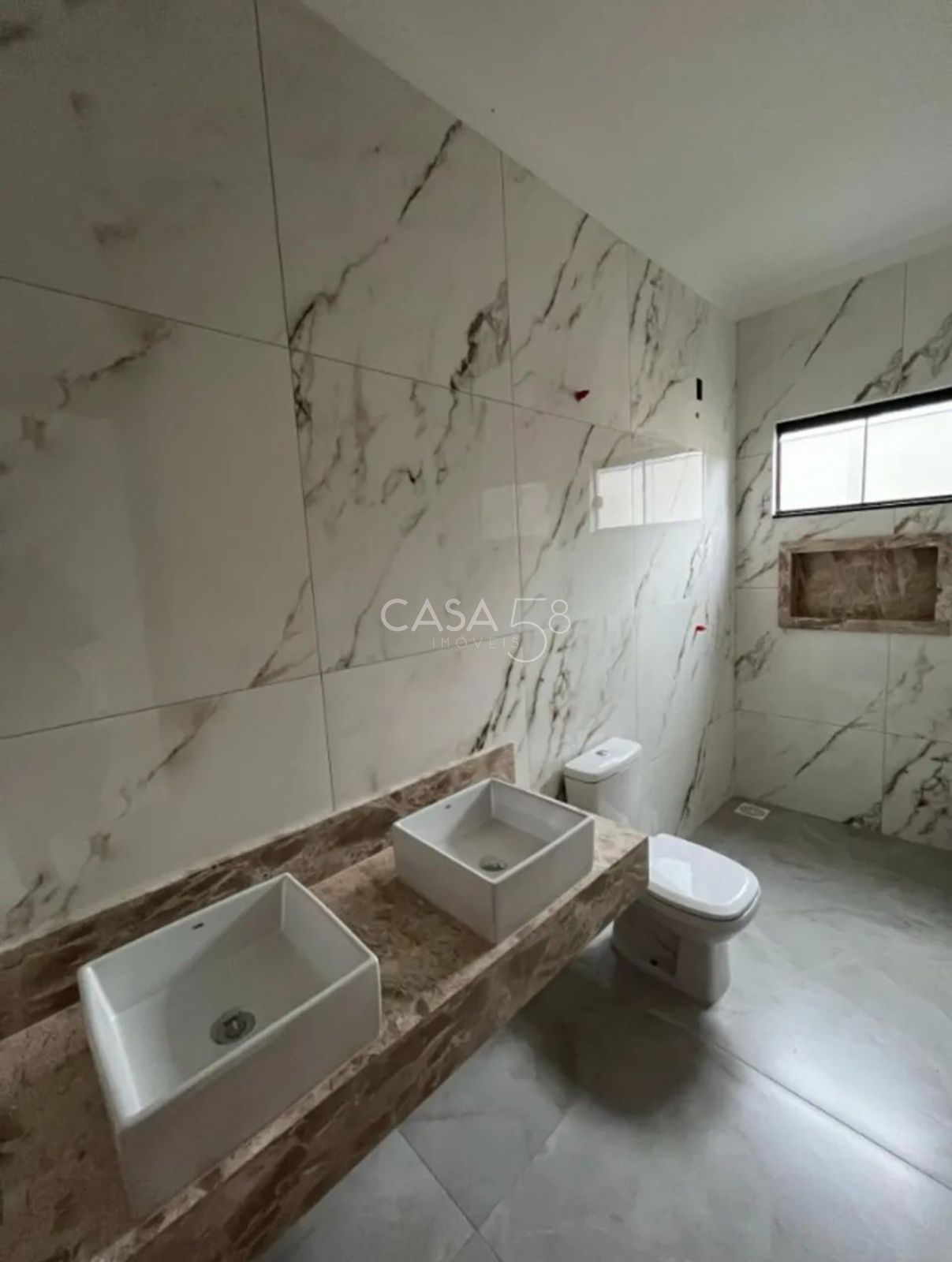 Casa à Venda no Residencial Mirante – Goiânia, Rua RM3