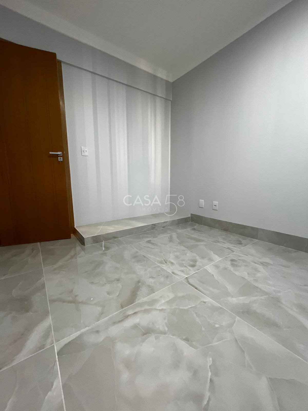 Apartamento à Venda – Edifício Solar Tocantins