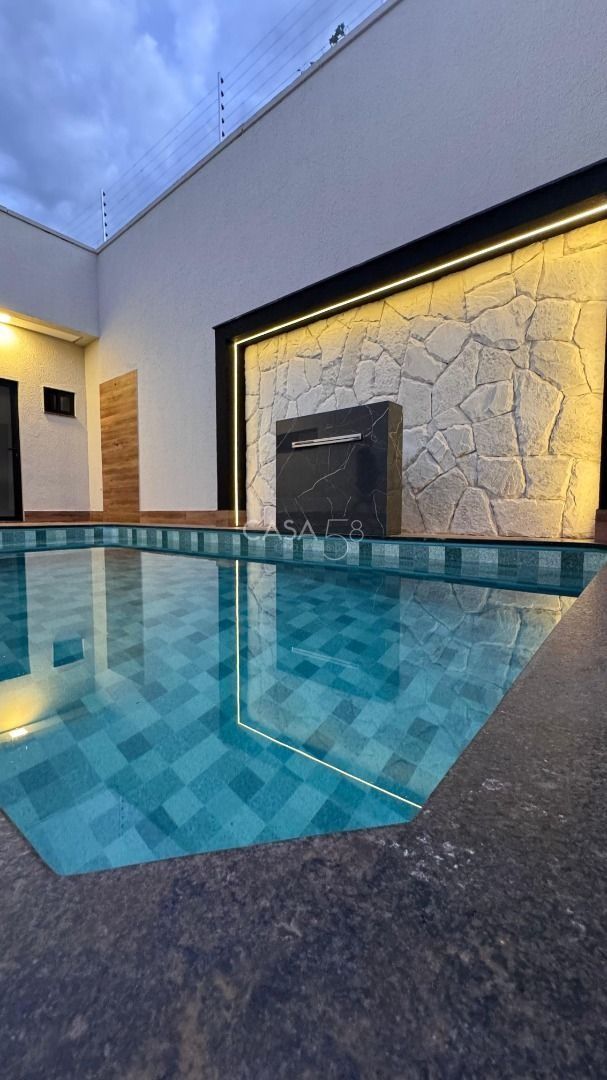 Casa Deslumbrante a venda na Vila João Vaz|Goiânia  – Conforto e Sofisticação