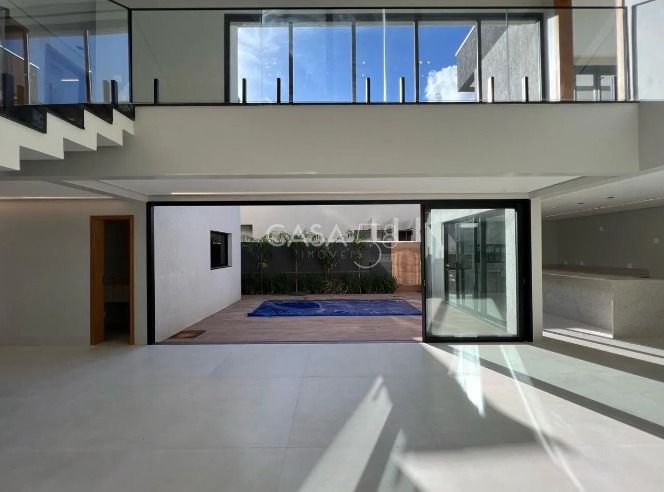 Sobrado no Jardins Capri – Conforto, Sofisticação e Exclusividade