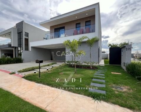Sobrado no Condomínio Parqville Jacarandá