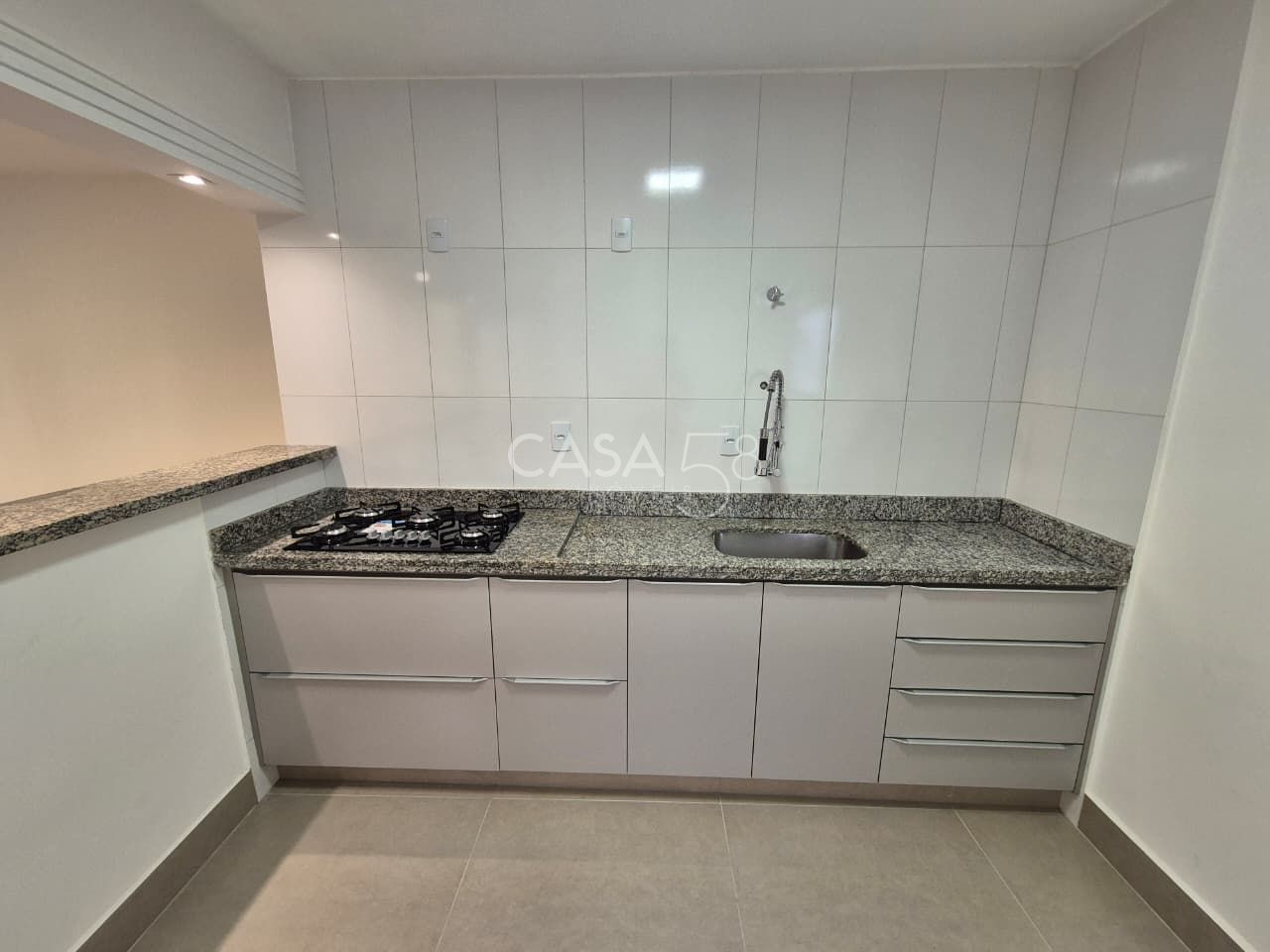 Apartamento a venda na Rua T-36 Edifício Laguna | Setor Bueno | Goiânia