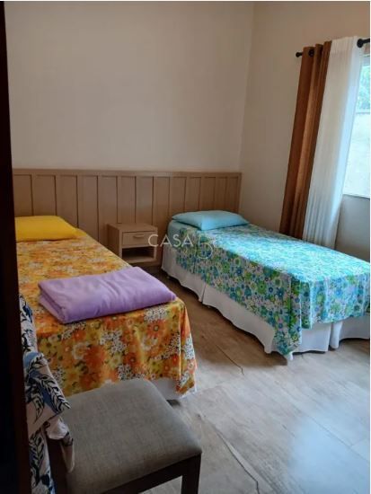 Casa Pirenopolis, 3 Quartos sendo 2 Suites.