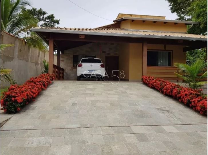 Casa Pirenopolis, 3 Quartos sendo 2 Suites.