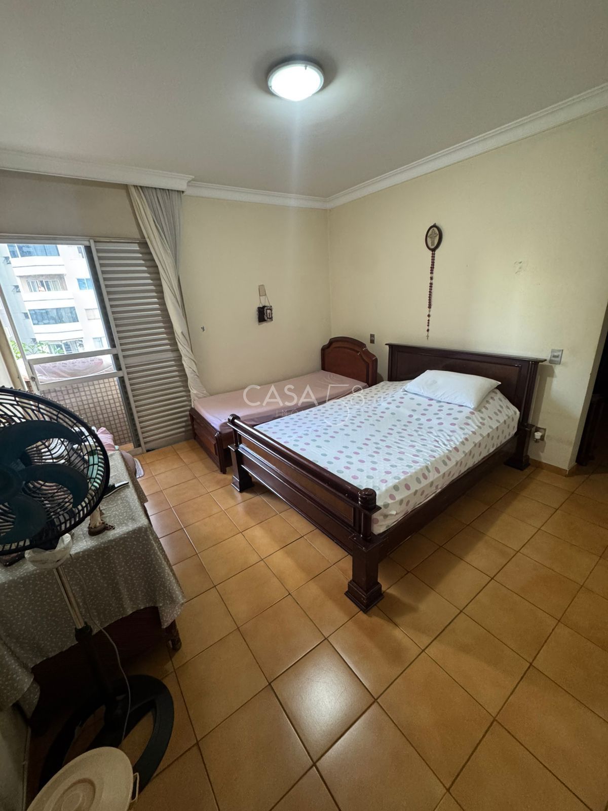 Apartamento à Venda - 4 Quartos - 1 Suíte com 214 m² - Goiânia - GO