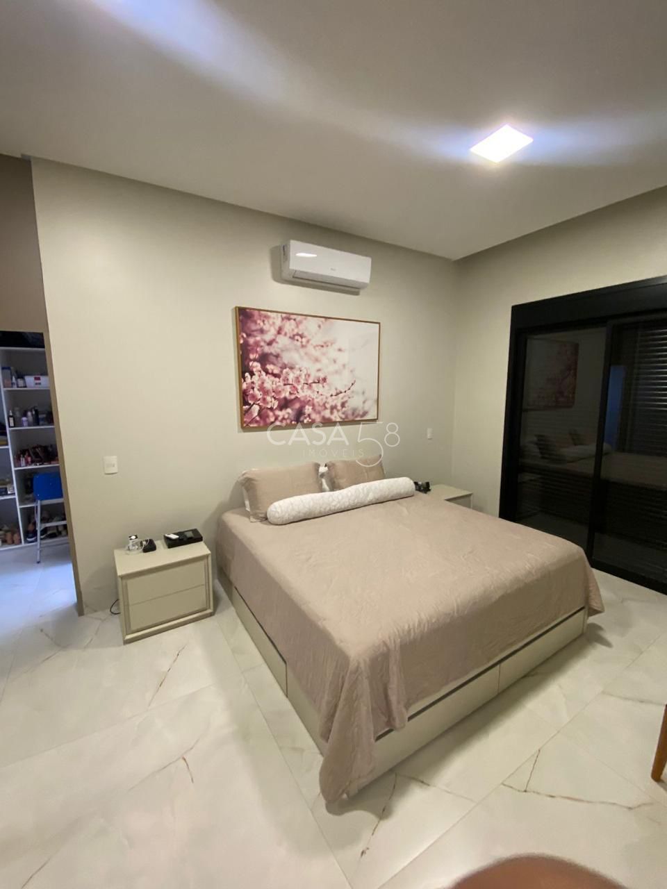 Casa Térrea Mobiliada e Decorada em Goiânia – Piscina Aquecida - 3 Suítes