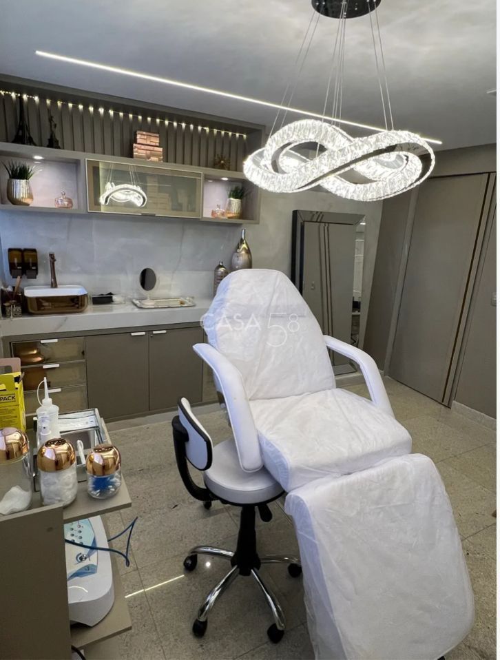 Sala Comercial à Venda no Edifício New York Square – Av. 136, Setor Marista