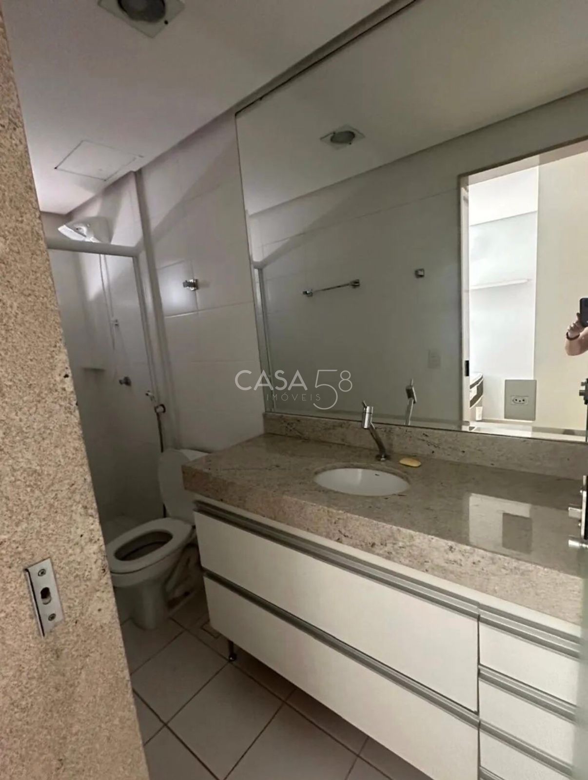 Apartamento Mobiliado à Venda no Square New Home – Setor Bueno, Goiânia