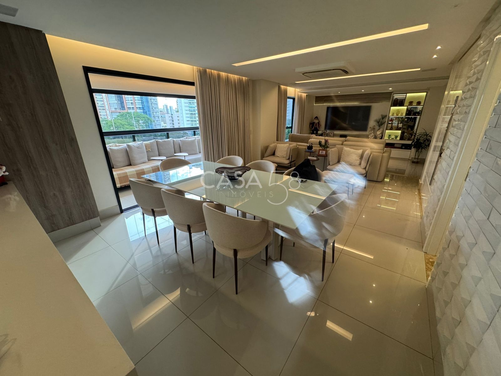 Apartamento à Venda no Premier Vision – 3 Suítes, 150 m² Mobiliado