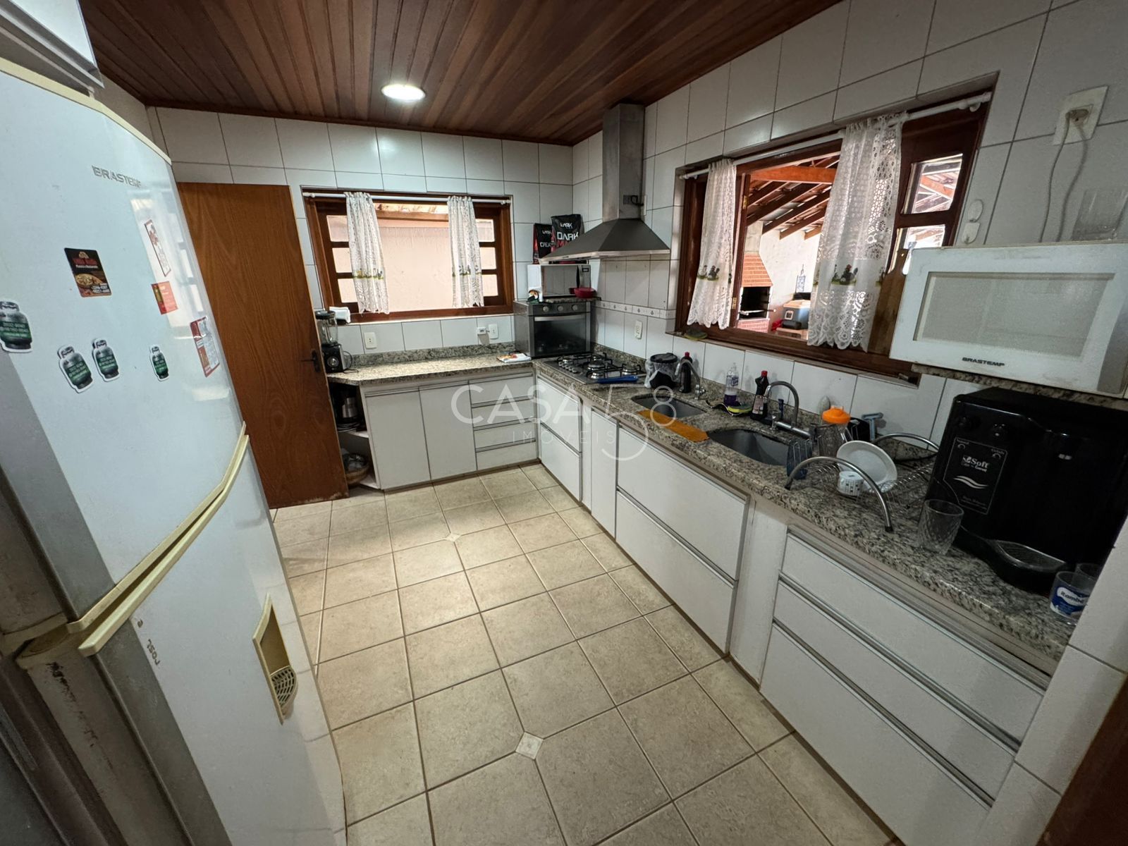 Sobrado 4 Suítes no Portal do Sol 1 – Estilo Rústico - Piscina e Aceita Permuta