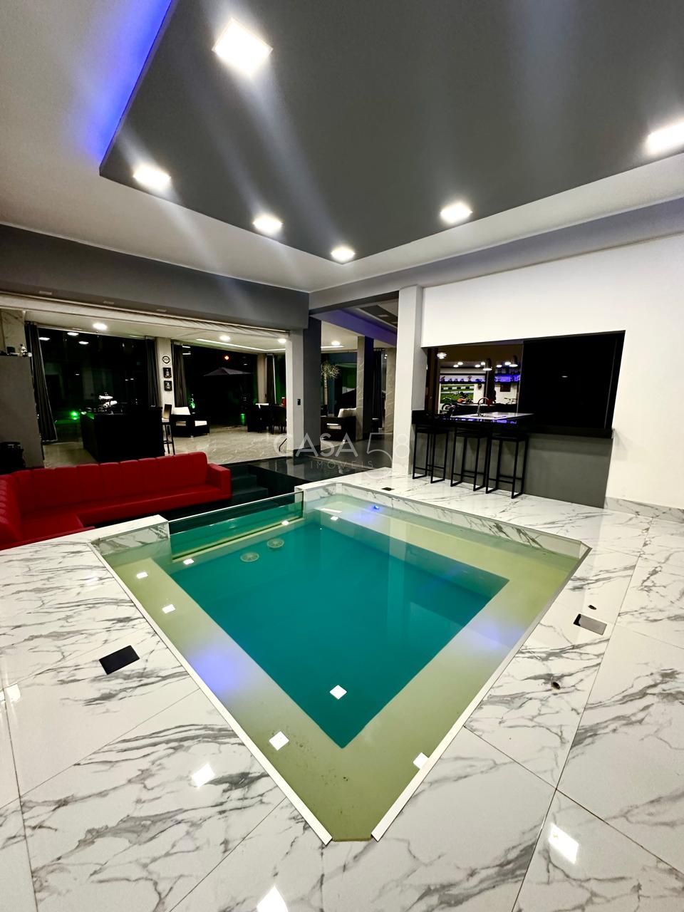 Loft Triplex Automatizado: 800m², Cinema, SPA e Rooftop – Próx. Flamboyant