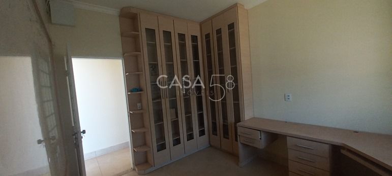 Casa 4 dormitórios à venda Setor Jaó Goiânia/GO