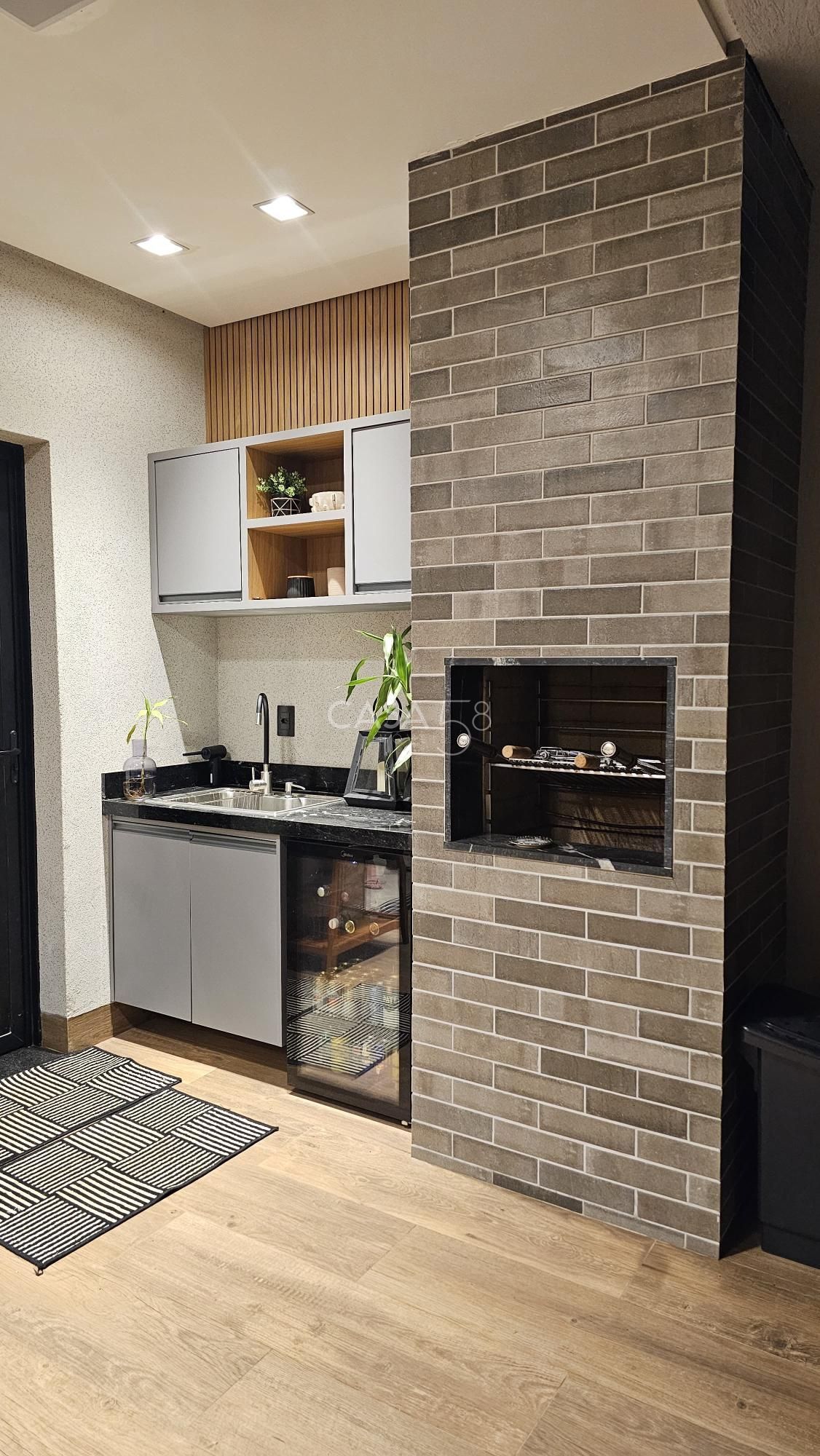 Casa Térrea no Jardins Nápoles – 3 Suítes Energia Fotovoltaica e Aceita Permuta