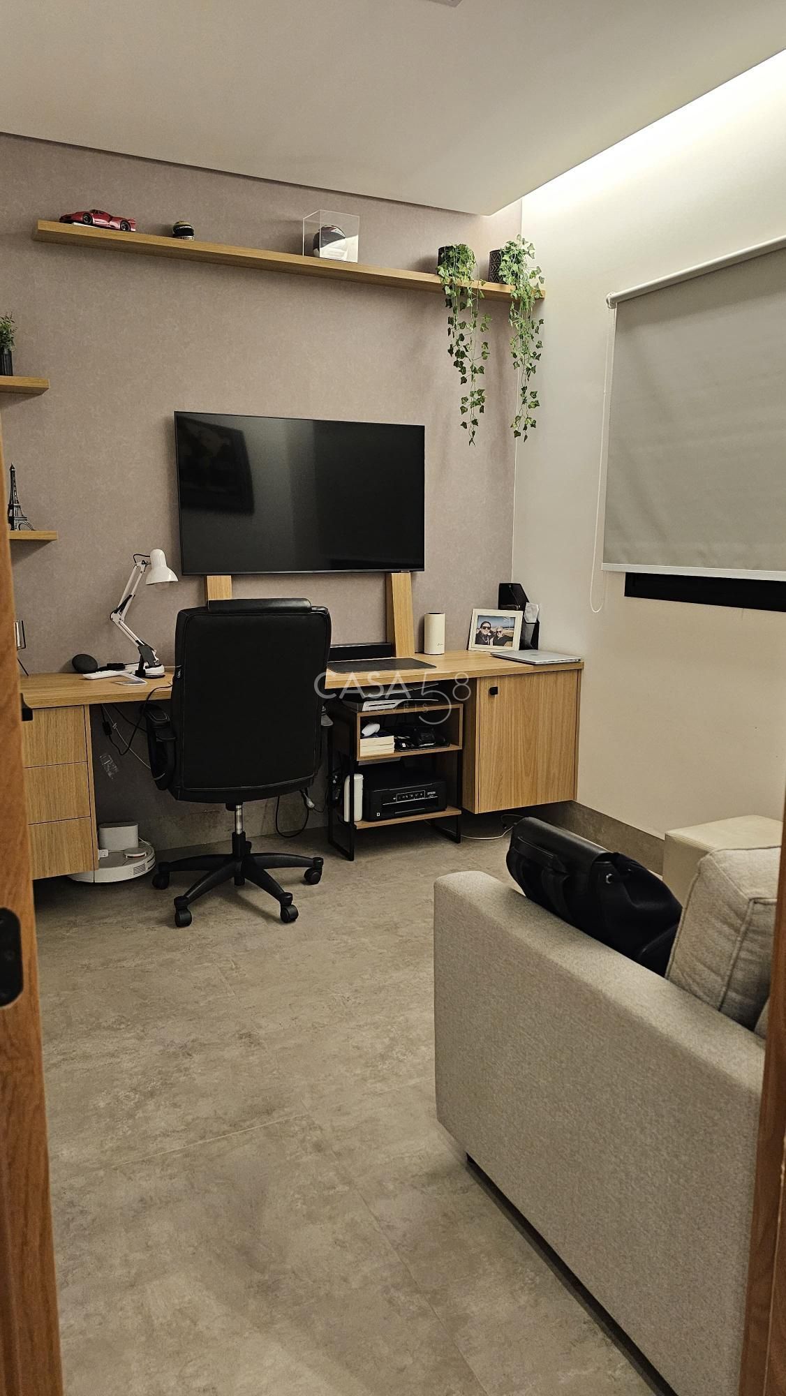 Casa Térrea no Jardins Nápoles – 3 Suítes Energia Fotovoltaica e Aceita Permuta