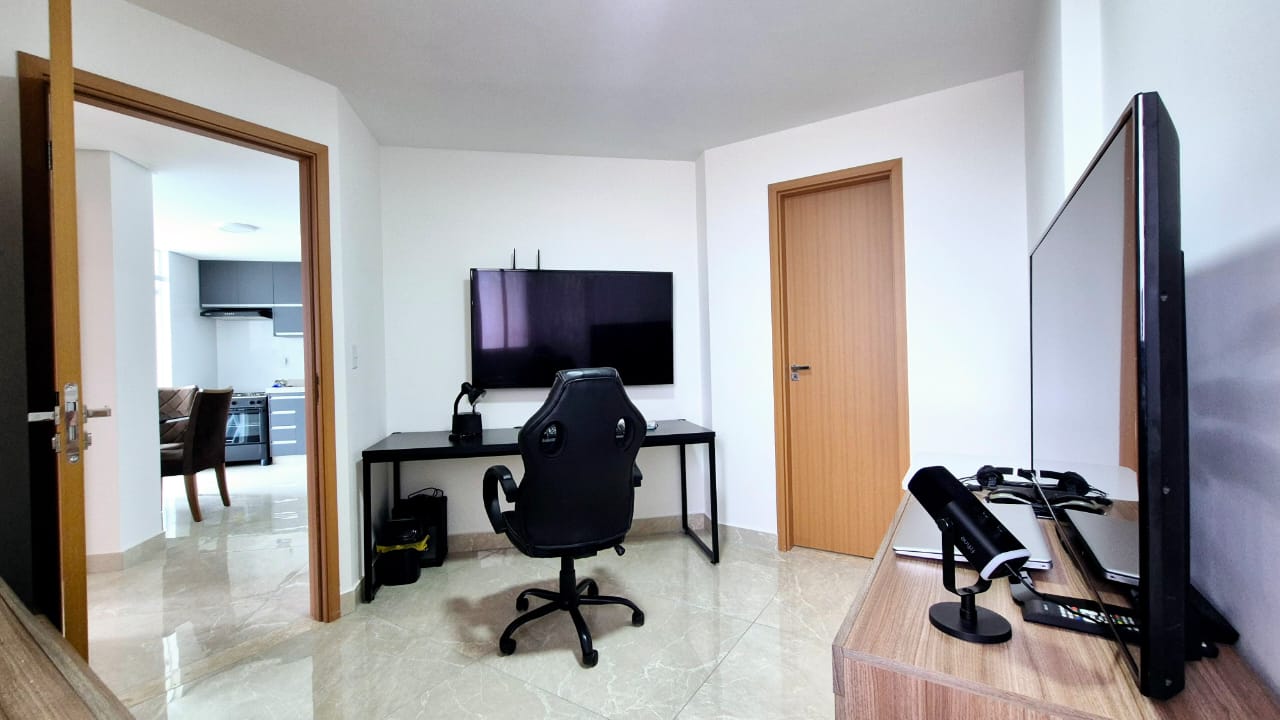 Apto mobiliado à venda no Applause New Home / 3 suítes / 1 vaga / Setor Coimbra