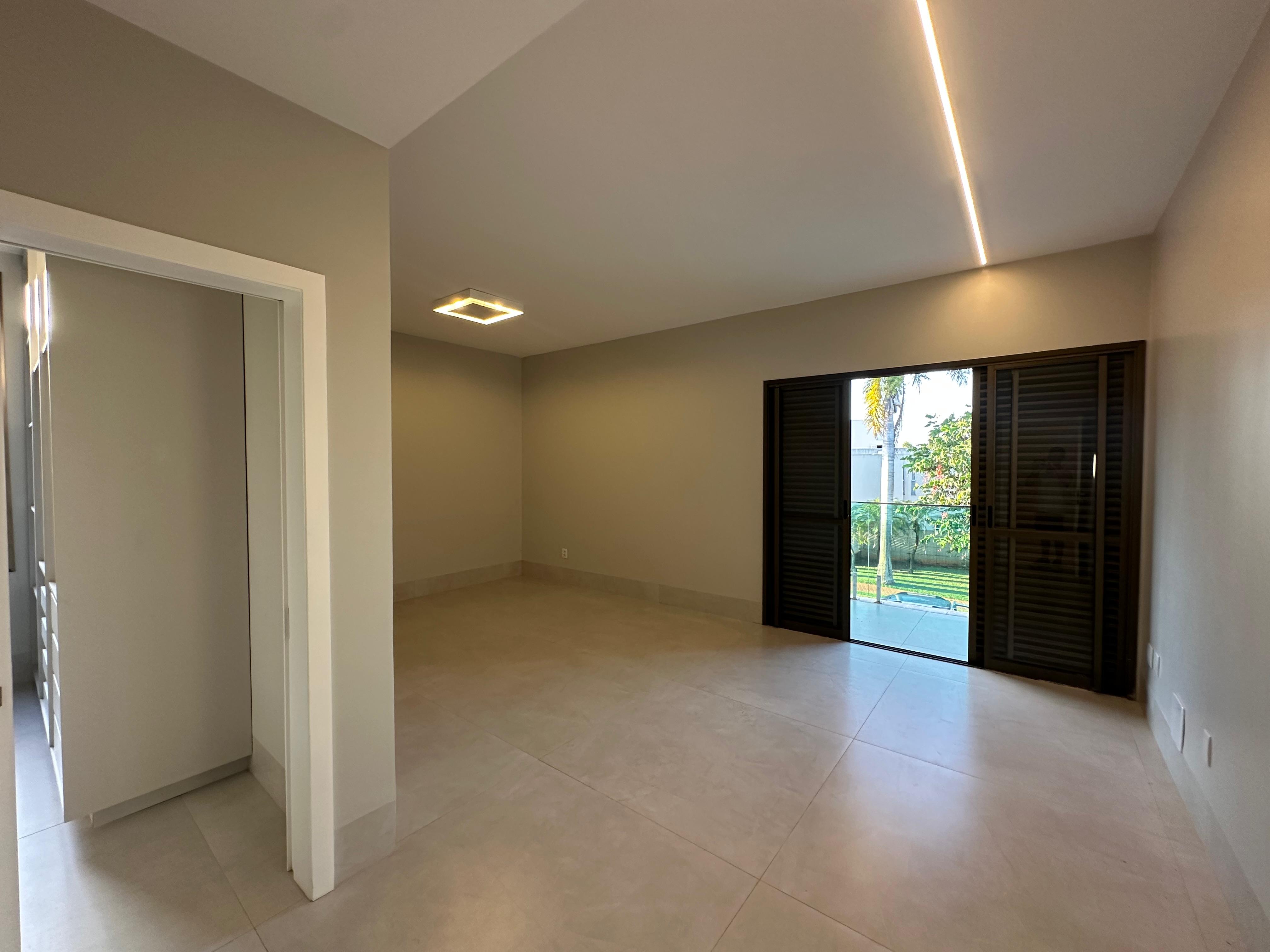 Casa mobiliada á venda no Residencial Alphaville Flamboyant / 5 suítes
