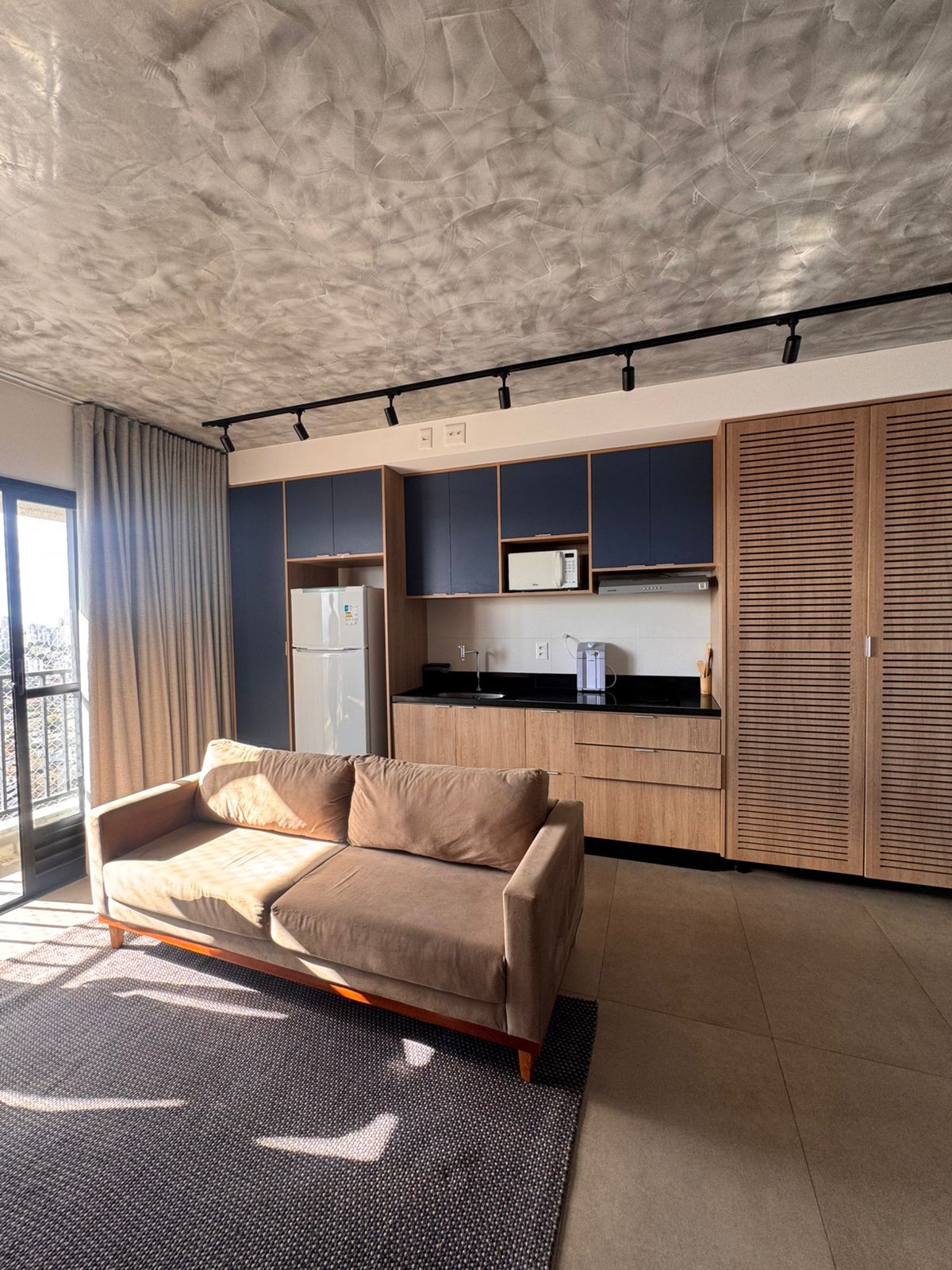 Flat para venda ou aluguel / mobiliado / 1 vaga / predio novo / rooftop no 38º / jacuzzi / piscina
