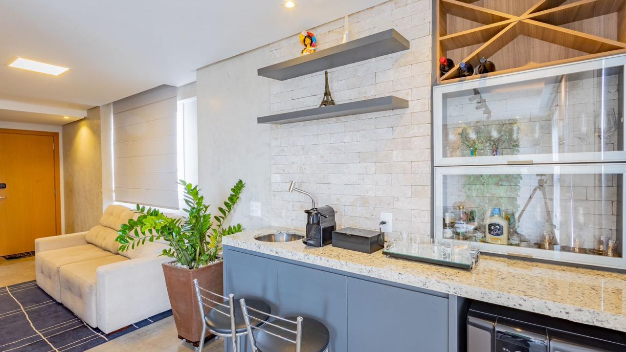 Flat a venda e aluguel no Lounge 22 Home Design/ Mobiliado / uma Suíte/ 46m2