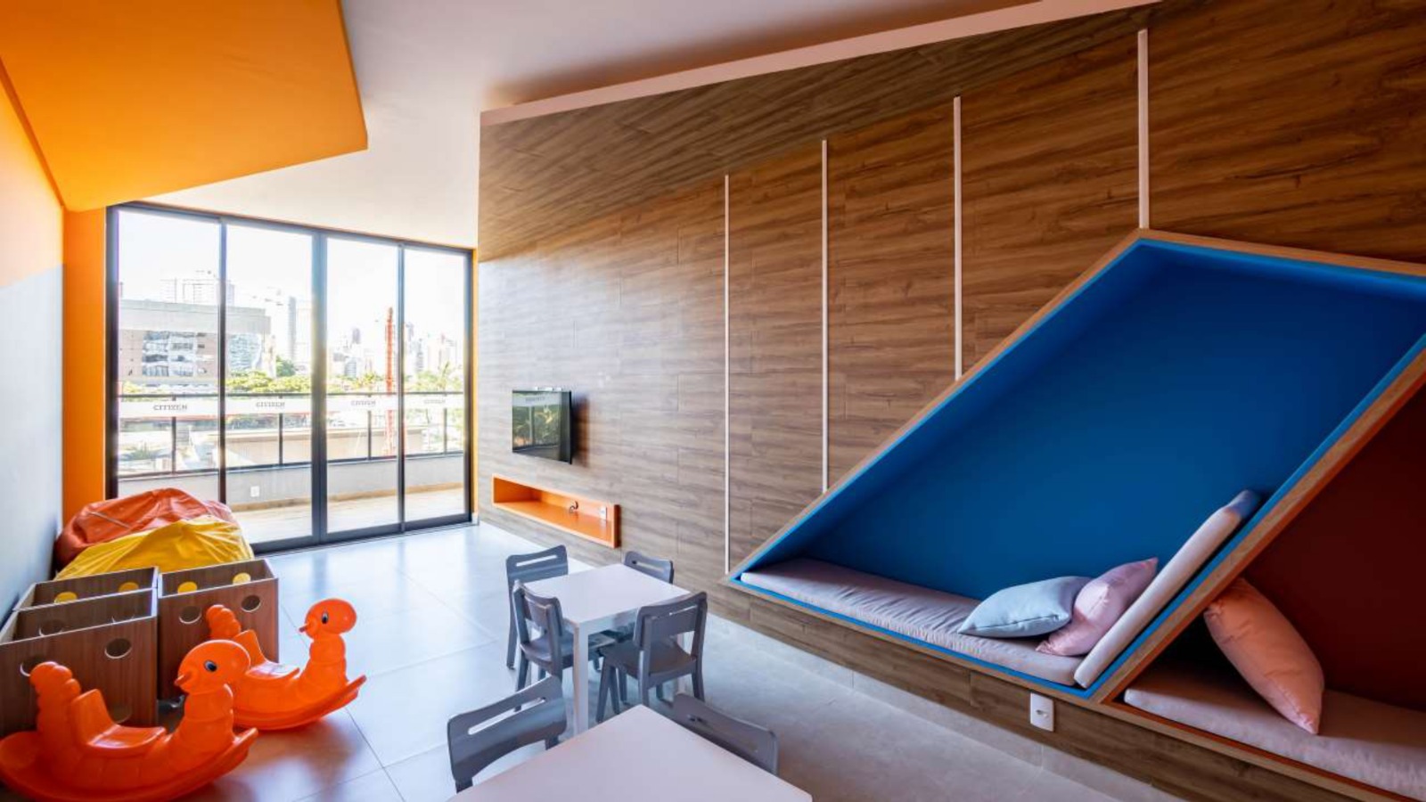 Apartamento a venda ou aluguel / 2 quartos / 1 suite / mobiliado / predio novo / rooftop / 1 vaga