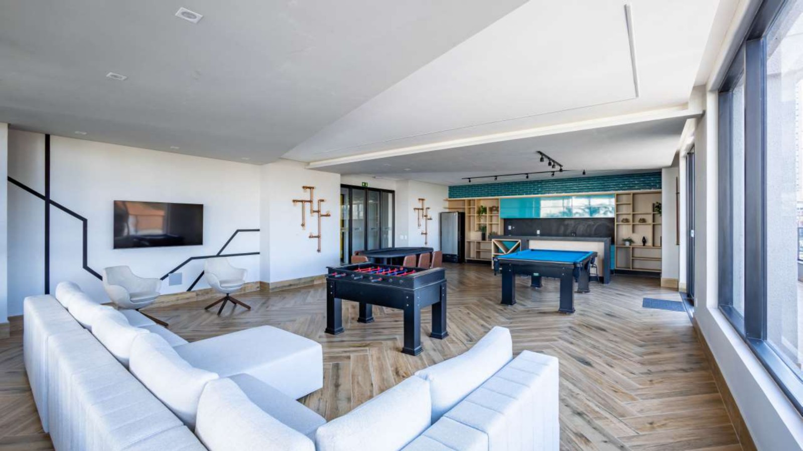 Apartamento a venda ou aluguel / 2 quartos / 1 suite / mobiliado / predio novo / rooftop / 1 vaga