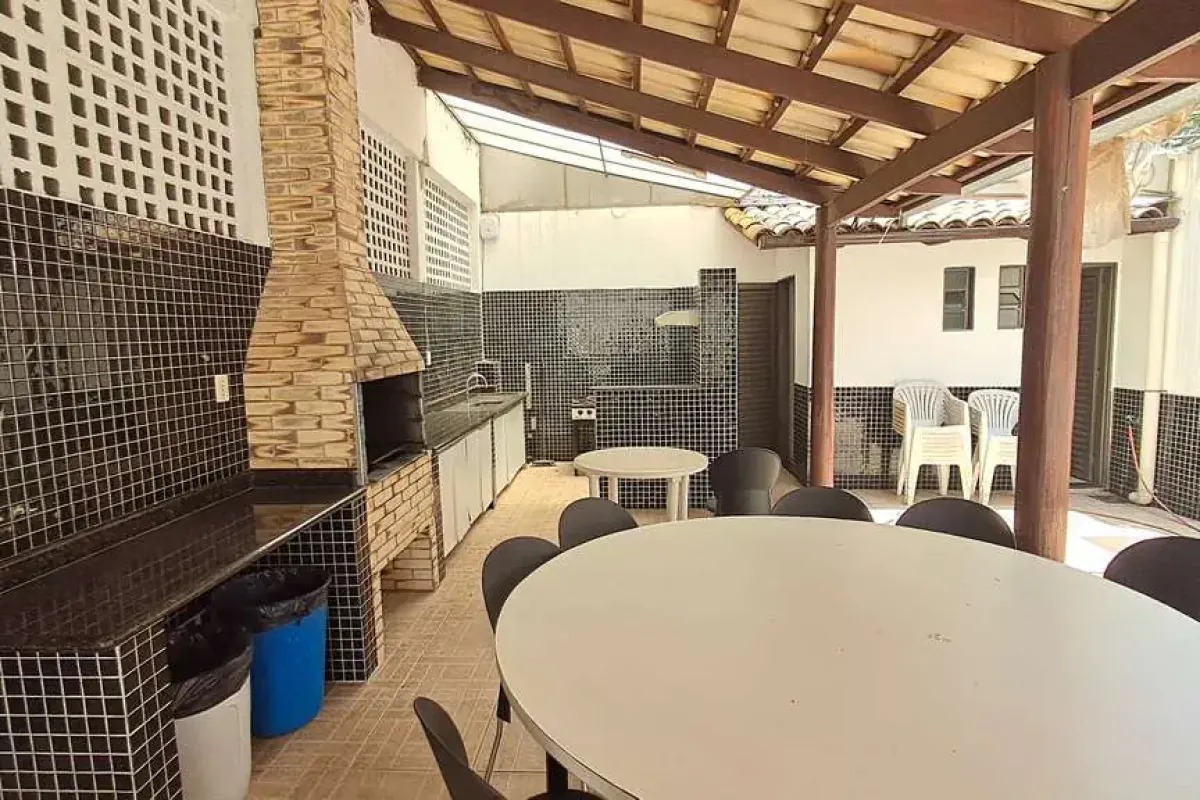 Apartamento no Setor Bueno a venda / 3 suites mais office / 2 vagas / lazer sem academia