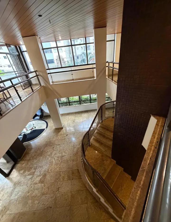 Apartamento à venda no Edifício Lara Garden / 2 suítes / 2 vagas / Setor Bueno