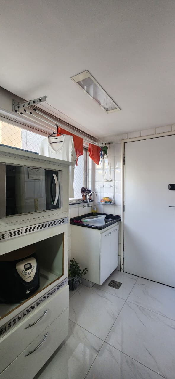 Apartamento à venda no Residencial Amazonas / 3 suítes / 2 vagas / Setor Nova Suíça