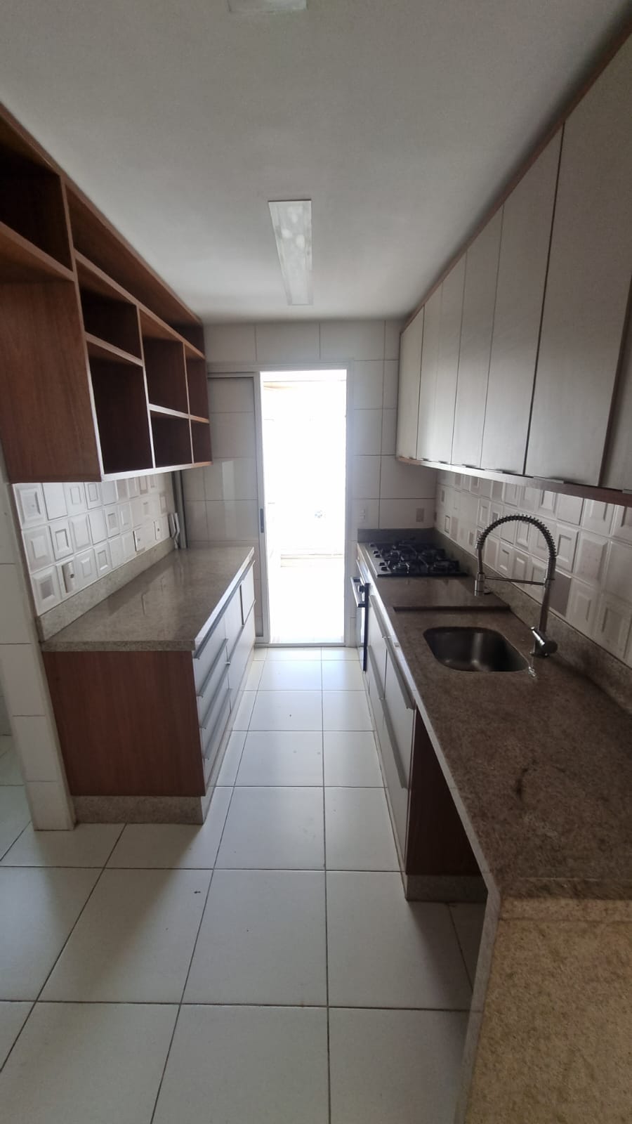 Apartamento à Venda no Flampark Residencial Club Torre 2 / 3 suítes plenas / 2 vagas / Jardim Goiás