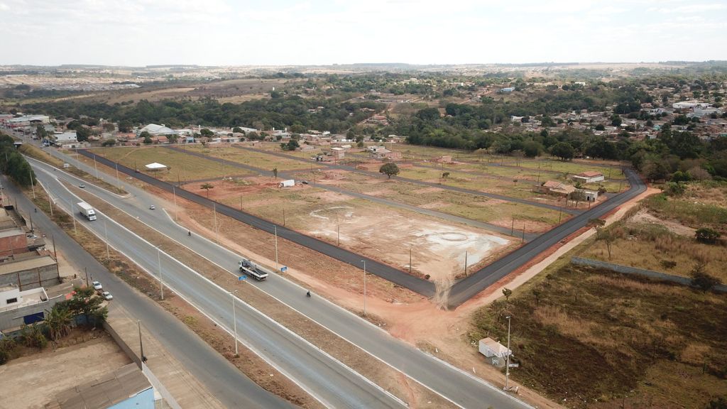 Área à venda com 633 m² - Residencial Linda Vista - Goiânia/GO Saida para Aragoiania - ideal para postos, supermercados, galpoes