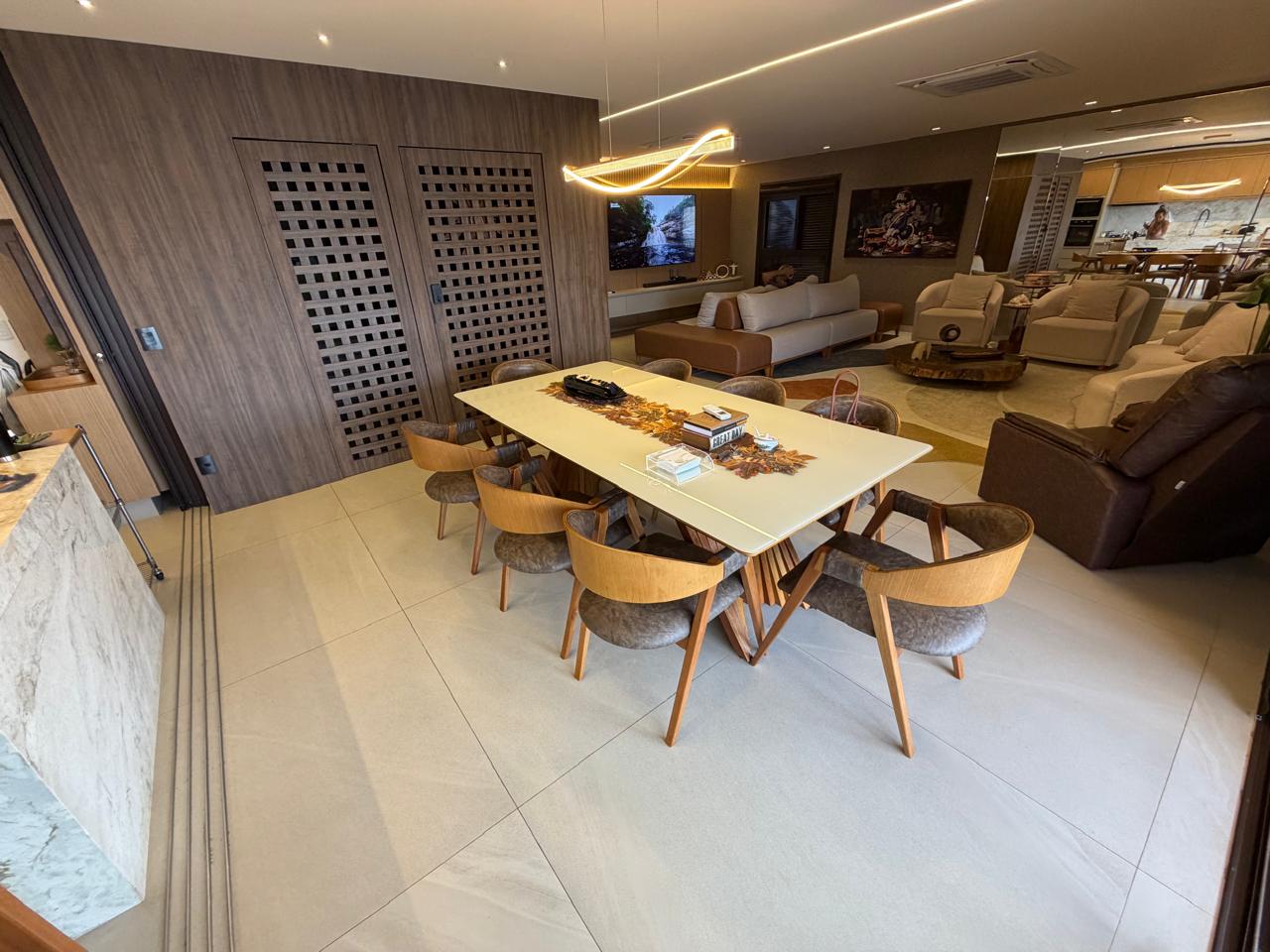 Apartamento de Alto Padrão à venda no Deck 23 Opus / 3 suítes / 204m² / 3 vagas / Mobiliado / Setor Bueno