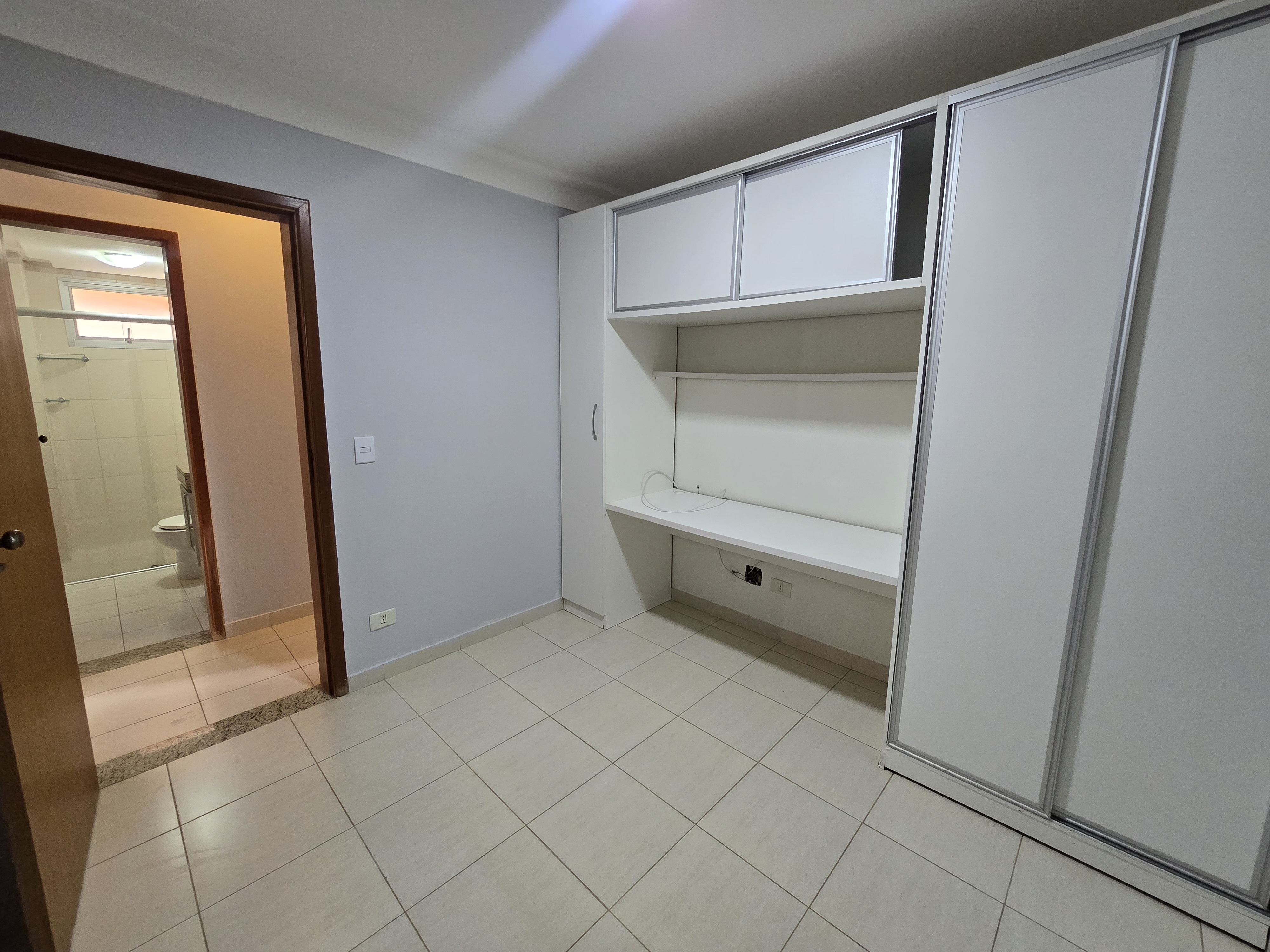 Aluguel de apartamento 3 quartos / Parque Amazonia / 2 vagas / escaninho / lazer completo / cozinha gourmet com pergolado / 2 cozinhas