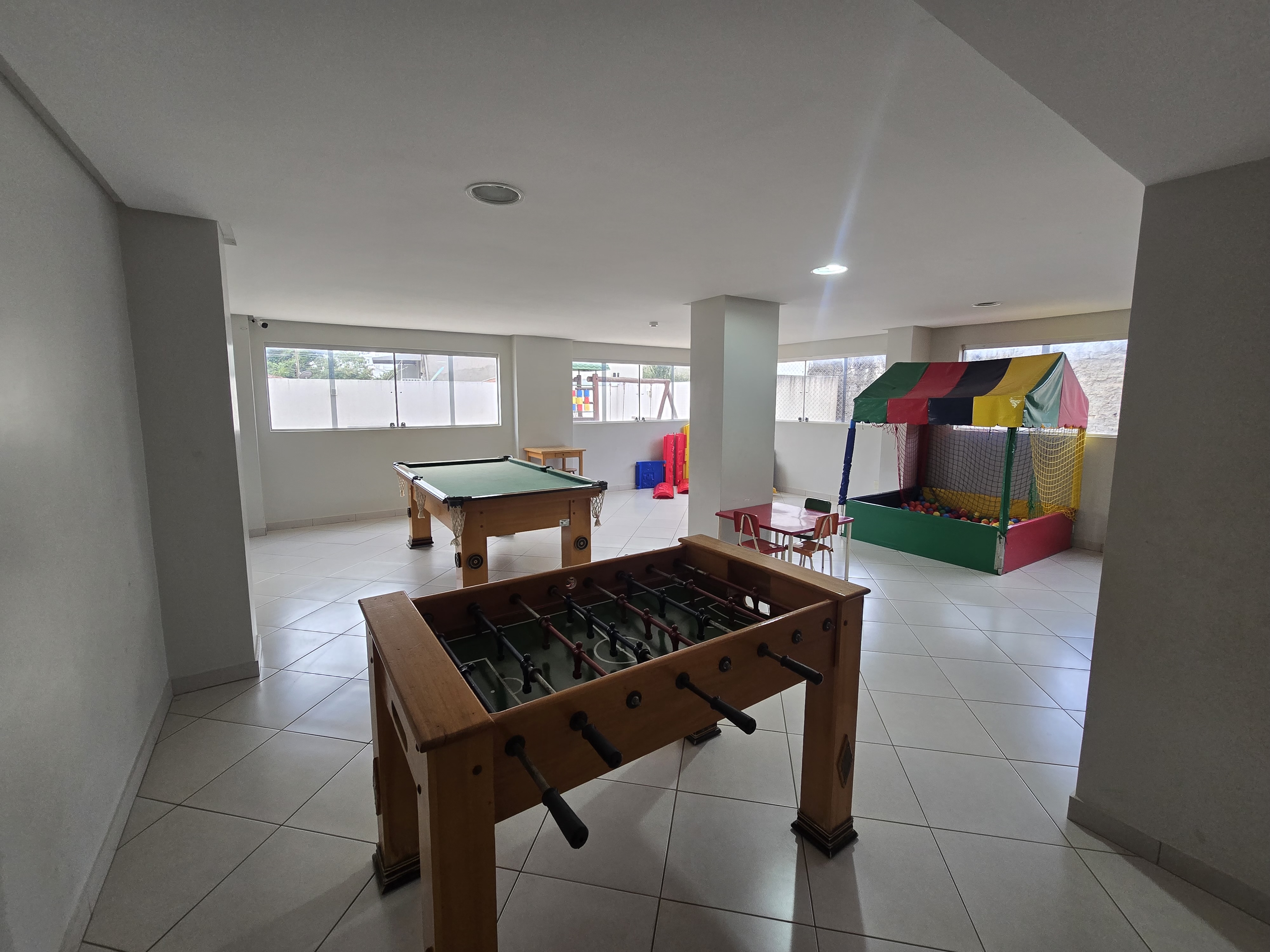 Aluguel de apartamento 3 quartos / Parque Amazonia / 2 vagas / escaninho / lazer completo / cozinha gourmet com pergolado / 2 cozinhas